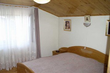 Rumunjska Privát Buşteni, Eksterijer